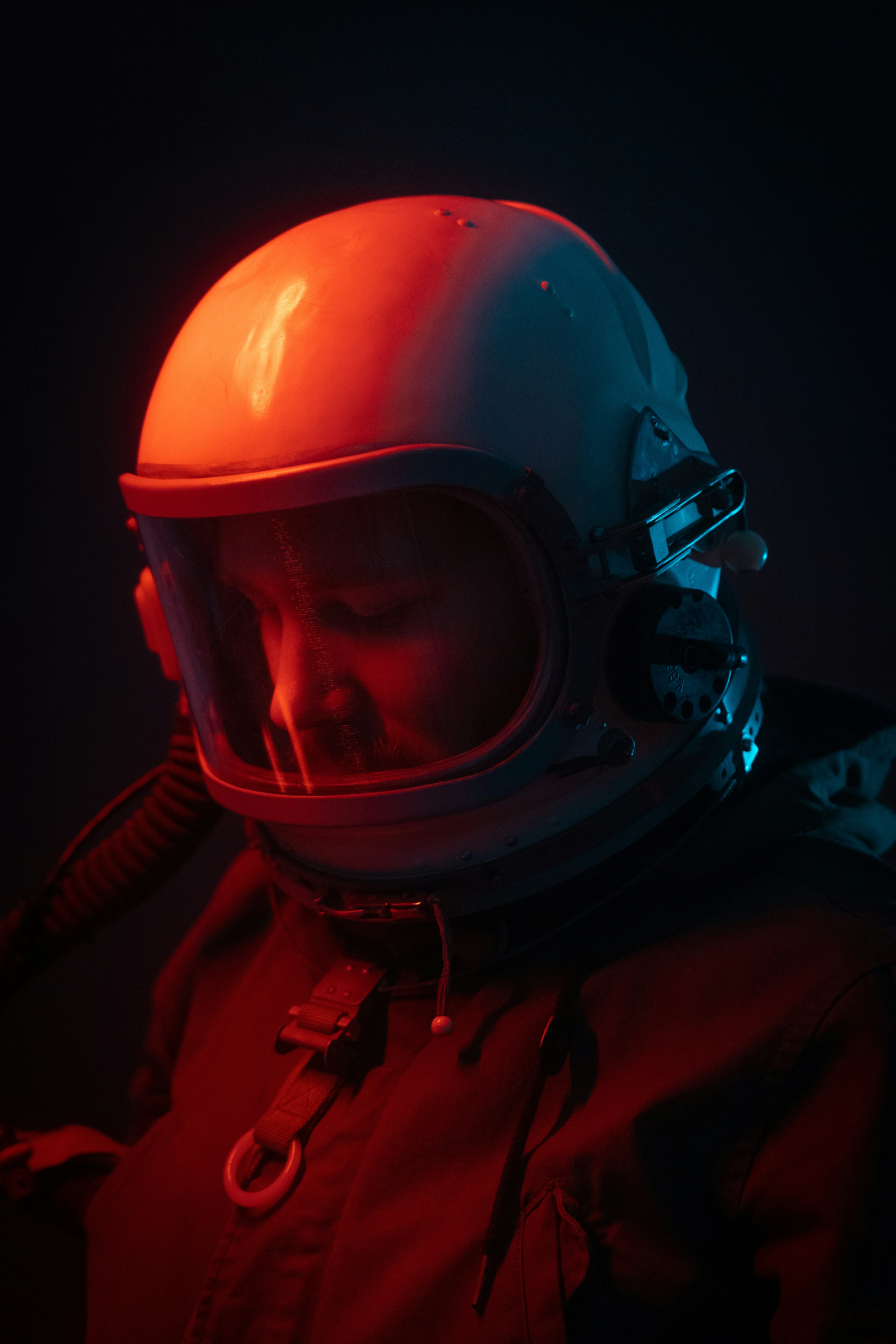 On The Edge of Known (a sci-fi)
